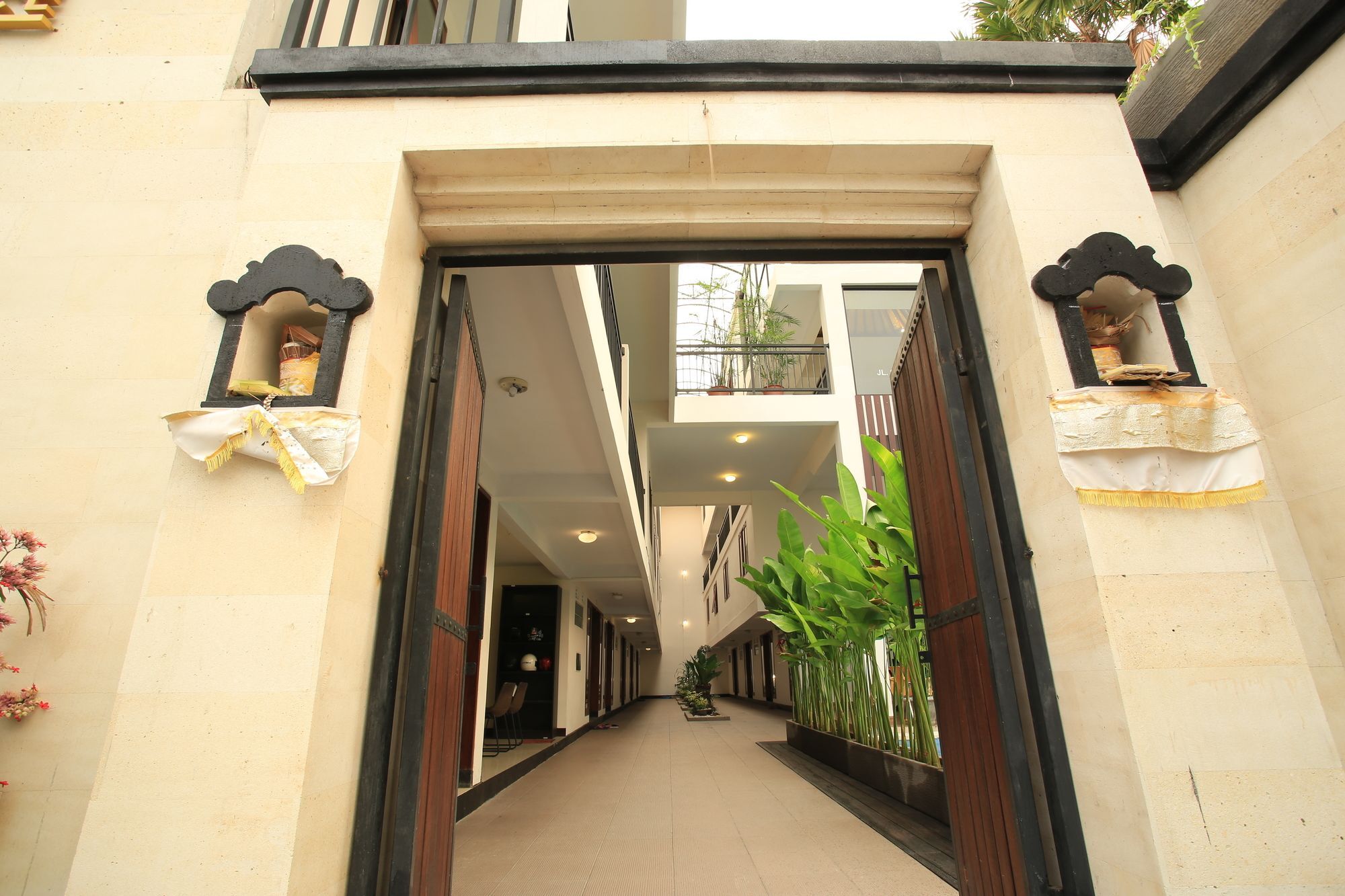Legian Village Residence Seminyak Extérieur photo